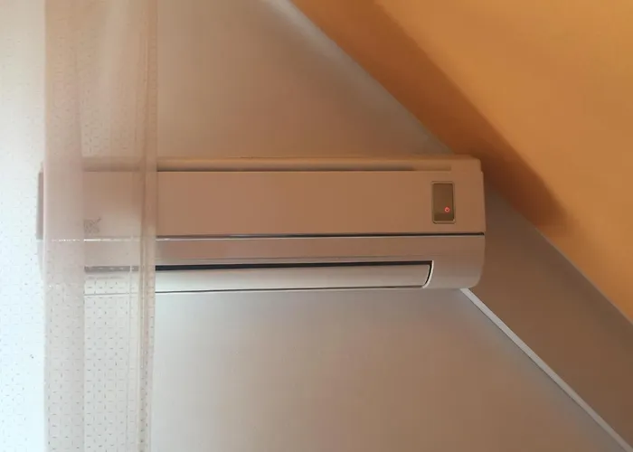 Barátságos Ház Emelete 4* Debrecen